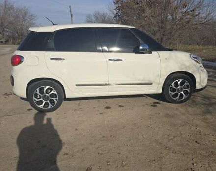 Белый Фиат 500L, объемом двигателя 1.37 л и пробегом 222 тыс. км за 7799 $, фото 25 на Automoto.ua