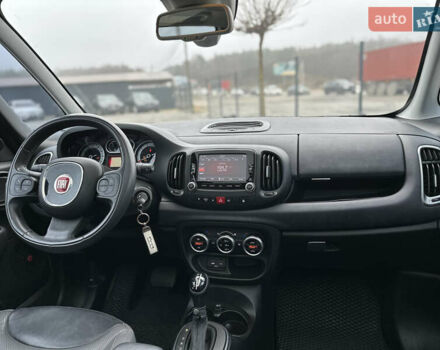 Белый Фиат 500L, объемом двигателя 1.4 л и пробегом 110 тыс. км за 7900 $, фото 15 на Automoto.ua