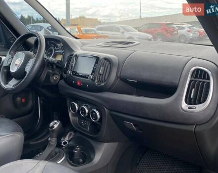 Белый Фиат 500L, объемом двигателя 1.37 л и пробегом 110 тыс. км за 8890 $, фото 20 на Automoto.ua