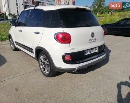 Білий Фіат 500L, об'ємом двигуна 1.37 л та пробігом 120 тис. км за 6999 $, фото 5 на Automoto.ua