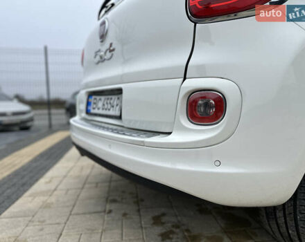 Белый Фиат 500L, объемом двигателя 1.4 л и пробегом 110 тыс. км за 7900 $, фото 9 на Automoto.ua