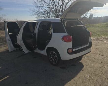 Белый Фиат 500L, объемом двигателя 1.37 л и пробегом 222 тыс. км за 7799 $, фото 3 на Automoto.ua