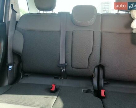 Білий Фіат 500L, об'ємом двигуна 1.37 л та пробігом 120 тис. км за 6999 $, фото 3 на Automoto.ua