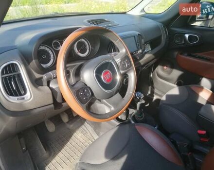 Білий Фіат 500L, об'ємом двигуна 1.37 л та пробігом 120 тис. км за 6999 $, фото 36 на Automoto.ua