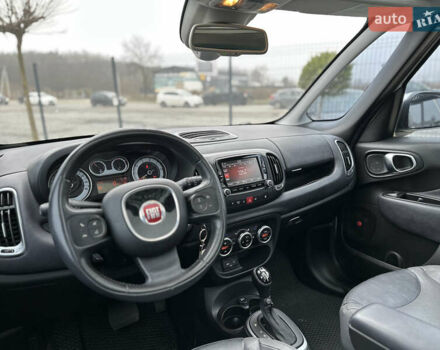 Белый Фиат 500L, объемом двигателя 1.4 л и пробегом 110 тыс. км за 7900 $, фото 16 на Automoto.ua