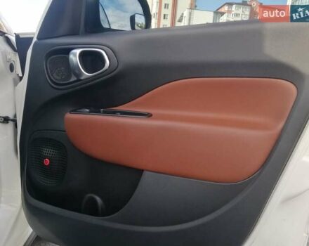 Білий Фіат 500L, об'ємом двигуна 1.37 л та пробігом 120 тис. км за 6999 $, фото 23 на Automoto.ua