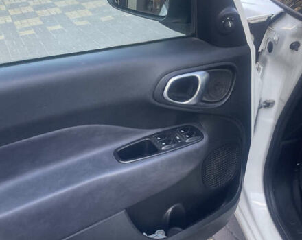 Белый Фиат 500L, объемом двигателя 1.2 л и пробегом 190 тыс. км за 8500 $, фото 8 на Automoto.ua