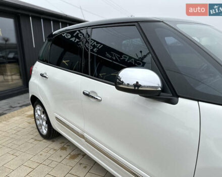 Белый Фиат 500L, объемом двигателя 1.4 л и пробегом 110 тыс. км за 7900 $, фото 3 на Automoto.ua
