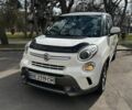 Белый Фиат 500L, объемом двигателя 1.37 л и пробегом 176 тыс. км за 7300 $, фото 3 на Automoto.ua