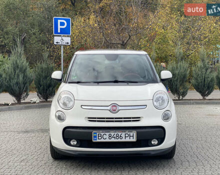 Белый Фиат 500L, объемом двигателя 1.25 л и пробегом 190 тыс. км за 9700 $, фото 4 на Automoto.ua