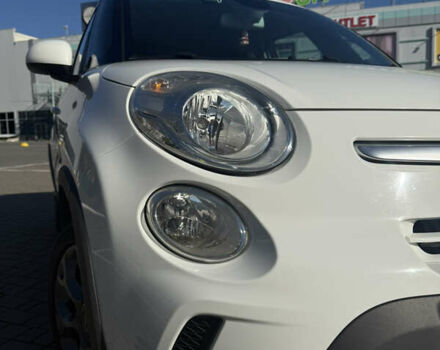 Белый Фиат 500L, объемом двигателя 1.3 л и пробегом 104 тыс. км за 9600 $, фото 10 на Automoto.ua