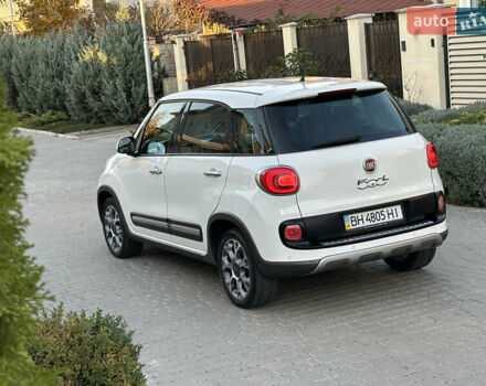 Белый Фиат 500L, объемом двигателя 1.3 л и пробегом 176 тыс. км за 8900 $, фото 31 на Automoto.ua