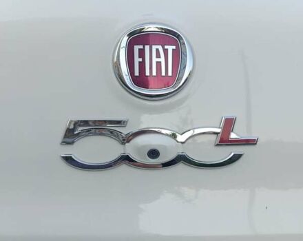 Белый Фиат 500L, объемом двигателя 1.3 л и пробегом 174 тыс. км за 7000 $, фото 22 на Automoto.ua