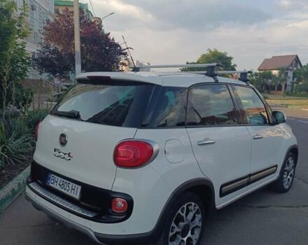 Белый Фиат 500L, объемом двигателя 1.3 л и пробегом 174 тыс. км за 7000 $, фото 5 на Automoto.ua