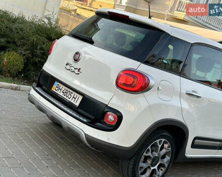 Белый Фиат 500L, объемом двигателя 1.3 л и пробегом 176 тыс. км за 8900 $, фото 18 на Automoto.ua