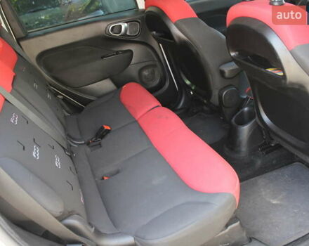 Белый Фиат 500L, объемом двигателя 1.3 л и пробегом 97 тыс. км за 9499 $, фото 22 на Automoto.ua