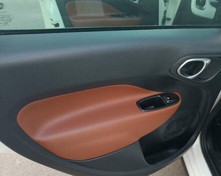 Белый Фиат 500L, объемом двигателя 1.3 л и пробегом 174 тыс. км за 7000 $, фото 13 на Automoto.ua