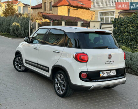 Белый Фиат 500L, объемом двигателя 1.3 л и пробегом 176 тыс. км за 8900 $, фото 5 на Automoto.ua