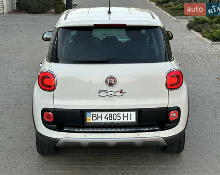 Белый Фиат 500L, объемом двигателя 1.3 л и пробегом 176 тыс. км за 8900 $, фото 30 на Automoto.ua
