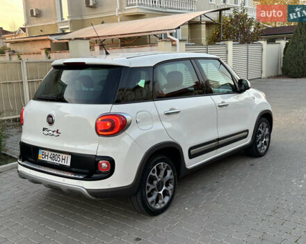 Белый Фиат 500L, объемом двигателя 1.3 л и пробегом 176 тыс. км за 8900 $, фото 79 на Automoto.ua