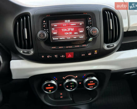 Белый Фиат 500L, объемом двигателя 1.3 л и пробегом 176 тыс. км за 8900 $, фото 72 на Automoto.ua