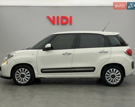 Белый Фиат 500L, объемом двигателя 1.2 л и пробегом 210 тыс. км за 8115 $, фото 2 на Automoto.ua
