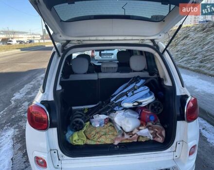 Белый Фиат 500L, объемом двигателя 1.4 л и пробегом 94 тыс. км за 6700 $, фото 7 на Automoto.ua