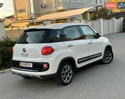 Белый Фиат 500L, объемом двигателя 1.3 л и пробегом 176 тыс. км за 8900 $, фото 17 на Automoto.ua
