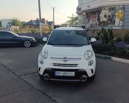 Белый Фиат 500L, объемом двигателя 1.3 л и пробегом 174 тыс. км за 7000 $, фото 4 на Automoto.ua