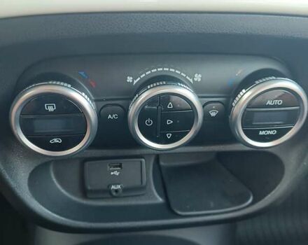 Белый Фиат 500L, объемом двигателя 1.3 л и пробегом 174 тыс. км за 7000 $, фото 25 на Automoto.ua