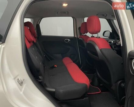 Белый Фиат 500L, объемом двигателя 1.2 л и пробегом 210 тыс. км за 8115 $, фото 18 на Automoto.ua