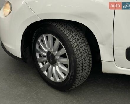 Белый Фиат 500L, объемом двигателя 1.2 л и пробегом 210 тыс. км за 8115 $, фото 7 на Automoto.ua