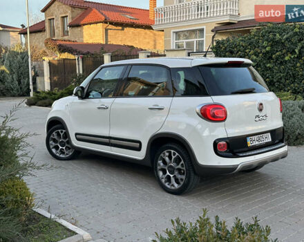Белый Фиат 500L, объемом двигателя 1.3 л и пробегом 176 тыс. км за 8900 $, фото 10 на Automoto.ua