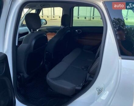 Белый Фиат 500L, объемом двигателя 1.25 л и пробегом 53 тыс. км за 10990 $, фото 19 на Automoto.ua