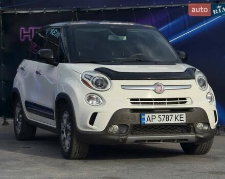 Белый Фиат 500L, объемом двигателя 1.37 л и пробегом 124 тыс. км за 9299 $, фото 3 на Automoto.ua