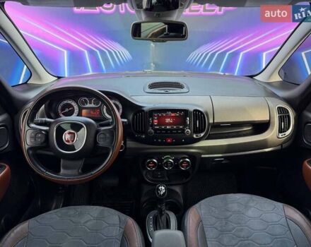 Белый Фиат 500L, объемом двигателя 1.37 л и пробегом 124 тыс. км за 9299 $, фото 7 на Automoto.ua