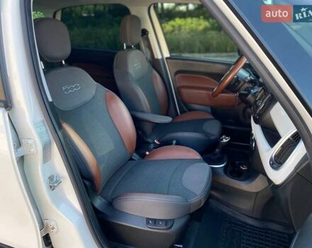 Белый Фиат 500L, объемом двигателя 1.25 л и пробегом 53 тыс. км за 10500 $, фото 23 на Automoto.ua
