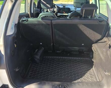 Білий Фіат 500L, об'ємом двигуна 1.3 л та пробігом 116 тис. км за 8700 $, фото 3 на Automoto.ua