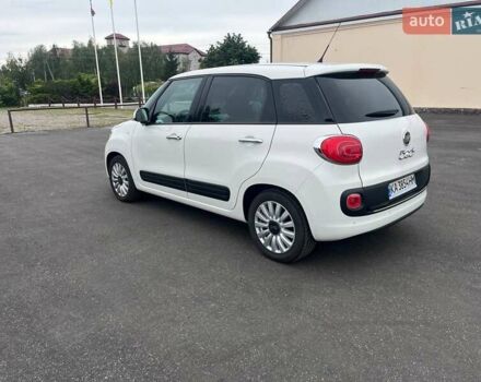 Білий Фіат 500L, об'ємом двигуна 1.25 л та пробігом 138 тис. км за 10500 $, фото 5 на Automoto.ua