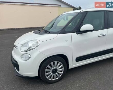 Білий Фіат 500L, об'ємом двигуна 1.25 л та пробігом 138 тис. км за 10500 $, фото 1 на Automoto.ua