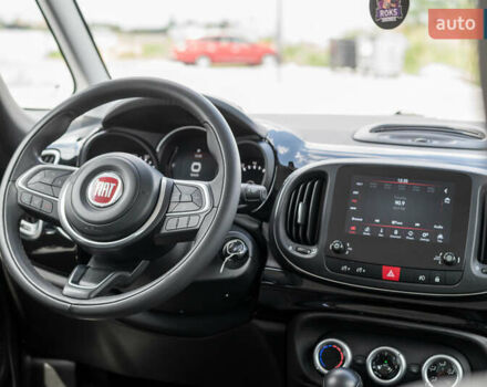 Фиат 500L 2018 в Ровно на Automoto.ua Белый Фиат 500L, объемом двигателя 0 л и пробегом 151 тыс. км за 9900 $, фото 16 на Automoto.ua