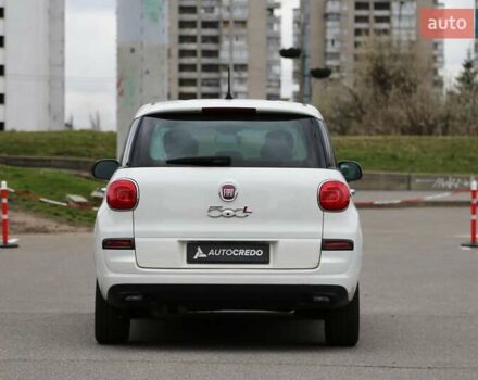 Белый Фиат 500L, объемом двигателя 1.37 л и пробегом 47 тыс. км за 12900 $, фото 4 на Automoto.ua