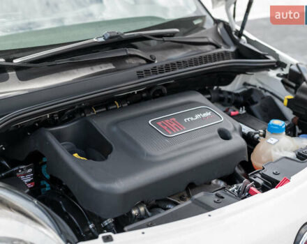 Фиат 500L 2018 в Ровно на Automoto.ua Белый Фиат 500L, объемом двигателя 0 л и пробегом 151 тыс. км за 9900 $, фото 35 на Automoto.ua