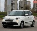 Белый Фиат 500L, объемом двигателя 1.37 л и пробегом 47 тыс. км за 12900 $, фото 2 на Automoto.ua