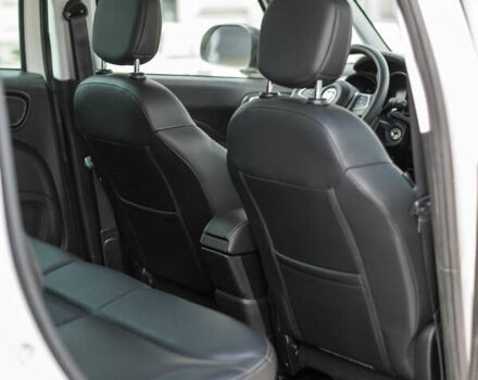 Фиат 500L 2018 в Ровно на Automoto.ua Белый Фиат 500L, объемом двигателя 0 л и пробегом 151 тыс. км за 9900 $, фото 29 на Automoto.ua