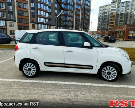 Белый Фиат 500L, объемом двигателя 1.2 л и пробегом 98 тыс. км за 9280 $, фото 1 на Automoto.ua