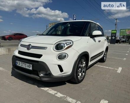 Белый Фиат 500L, объемом двигателя 0 л и пробегом 186 тыс. км за 7400 $, фото 1 на Automoto.ua