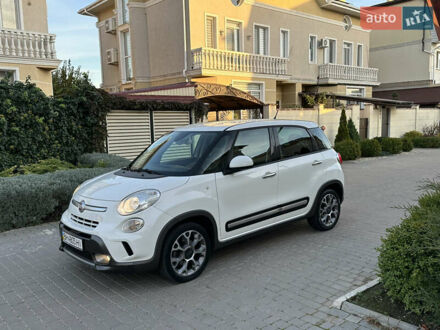Белый Фиат 500L, объемом двигателя 1.3 л и пробегом 176 тыс. км за 8900 $, фото 1 на Automoto.ua