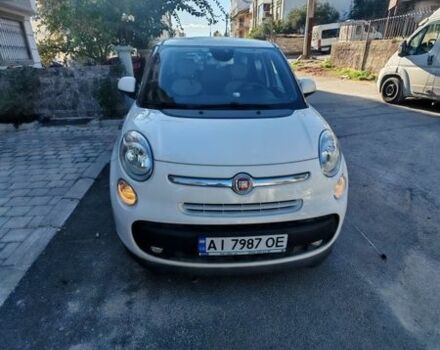 Белый Фиат 500L, объемом двигателя 1.3 л и пробегом 81 тыс. км за 7900 $, фото 1 на Automoto.ua