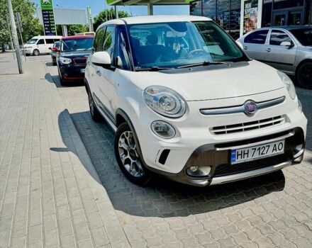 Белый Фиат 500L, объемом двигателя 1.25 л и пробегом 180 тыс. км за 7700 $, фото 1 на Automoto.ua